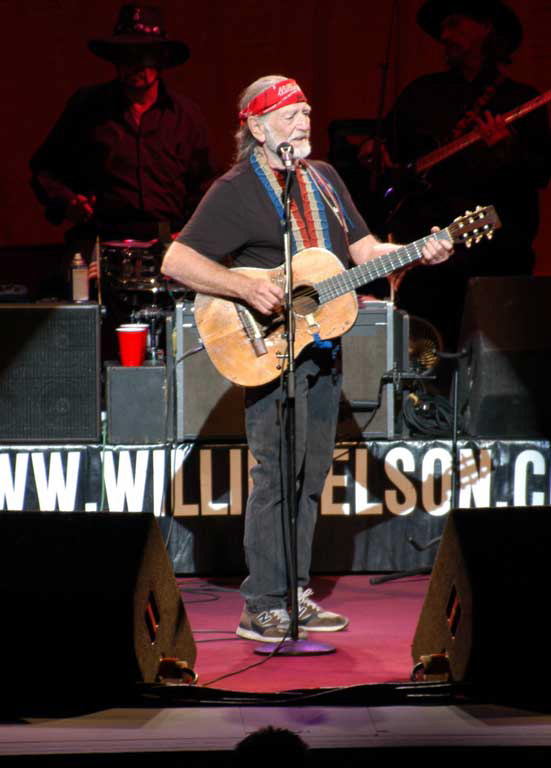 Jerry Dupree: Willie from the 23rd row
