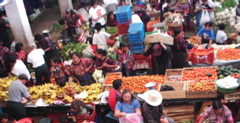 Stan Spiege: Chichicastenego Market